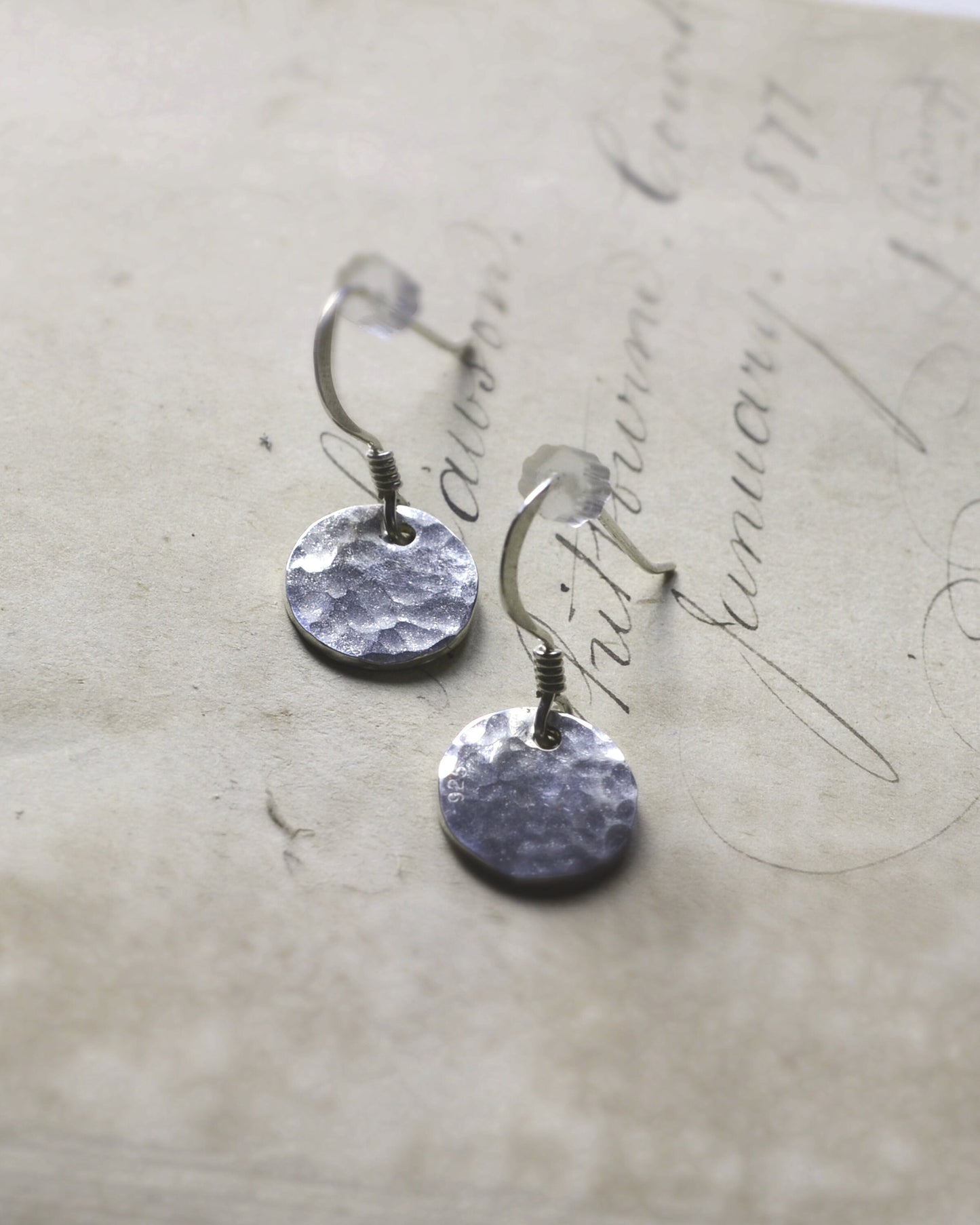 Rustic sterling silver disc earrings, minimalist dangling silver earrings, elegant gift for a lady