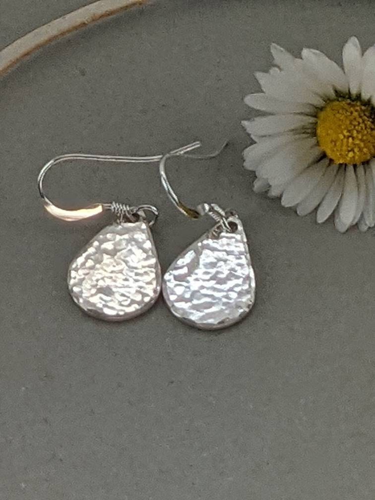 Simple silver hammered teardrop earrings