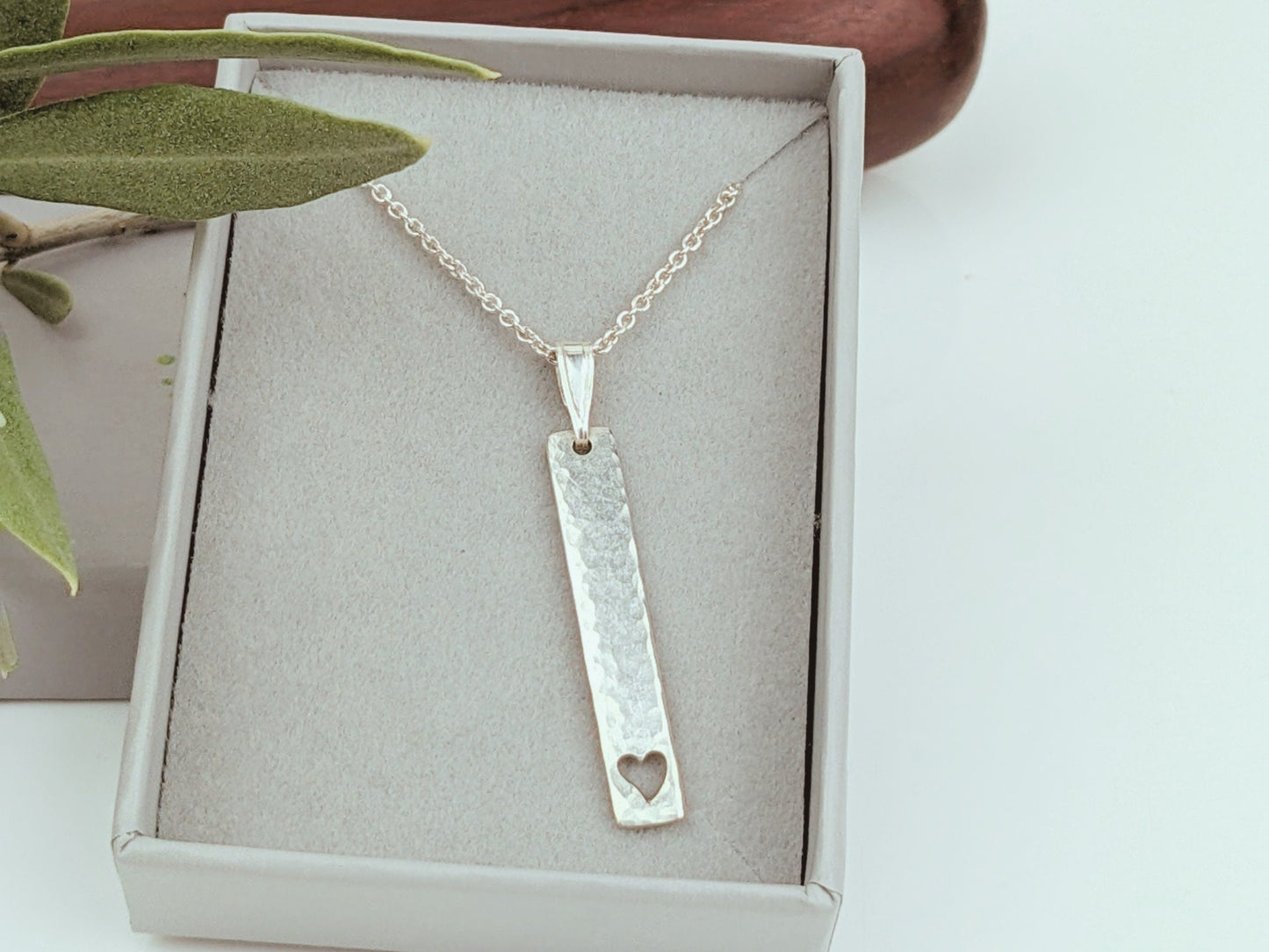 Simple Oblong Heart Necklace // everyday use heart necklace, timeless geometrical pendant, hammered silver charm